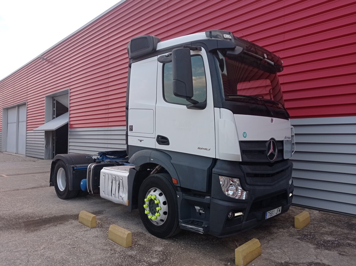 Mercedes-Benz ACTROS 1840